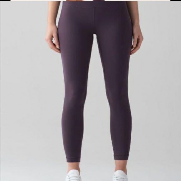 lululemon athletica Pants - Lululemon Purple Highrise Leggings Women’s Size 8